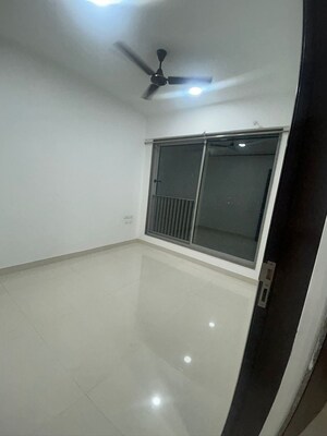 Furnished Amenities in 2 BHK Apartment at Sunteck City Avenue 4, Goregaon West – for Rent
