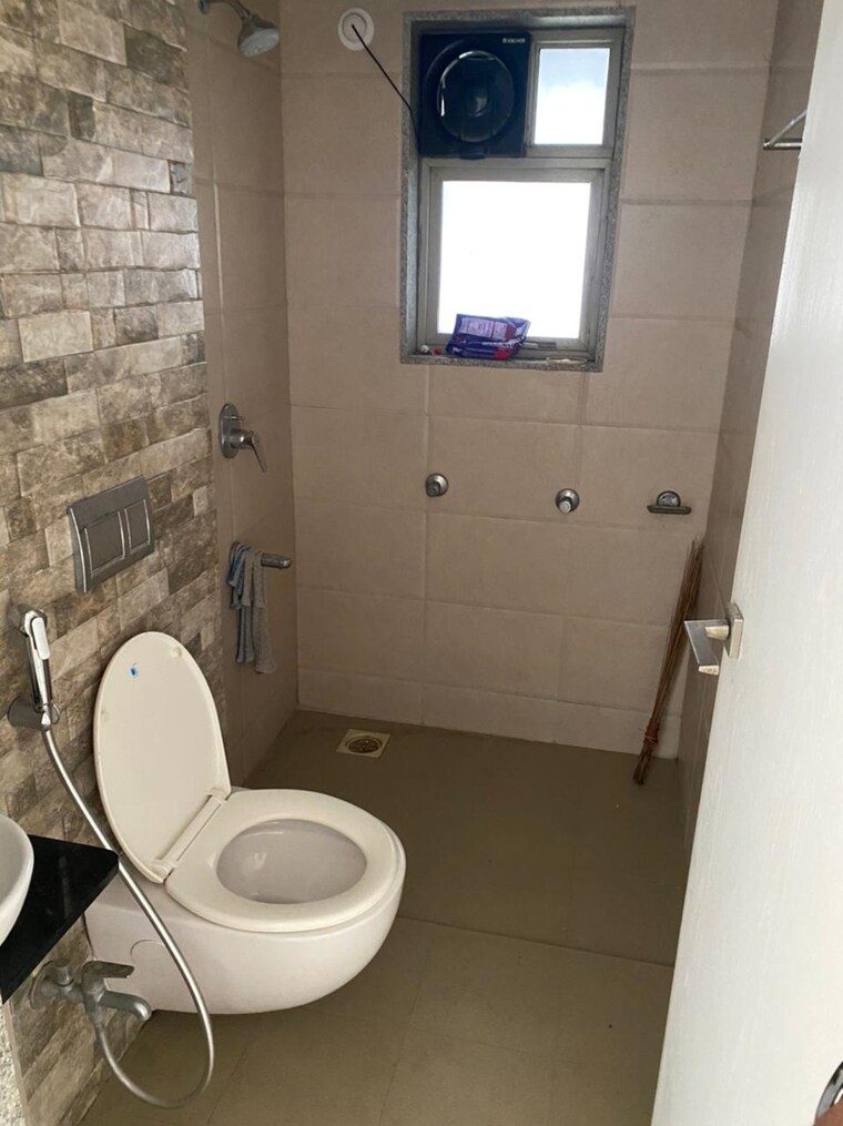 Bathroom, bramhacorp-f-residences 2 Bedroom 641 Sq.Ft. Apartment In Kalyani Nagar Pune 9204693