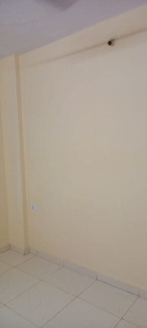 Furnished Amenities in 2 BHK Apartment at Kailash Plaza, Kopar Khairane – for Rent