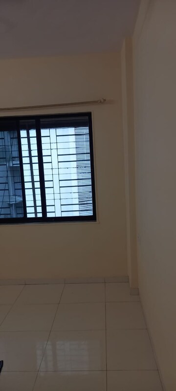 Room in 2 BHK Apartment at Kailash Plaza, Kopar Khairane – for Rent