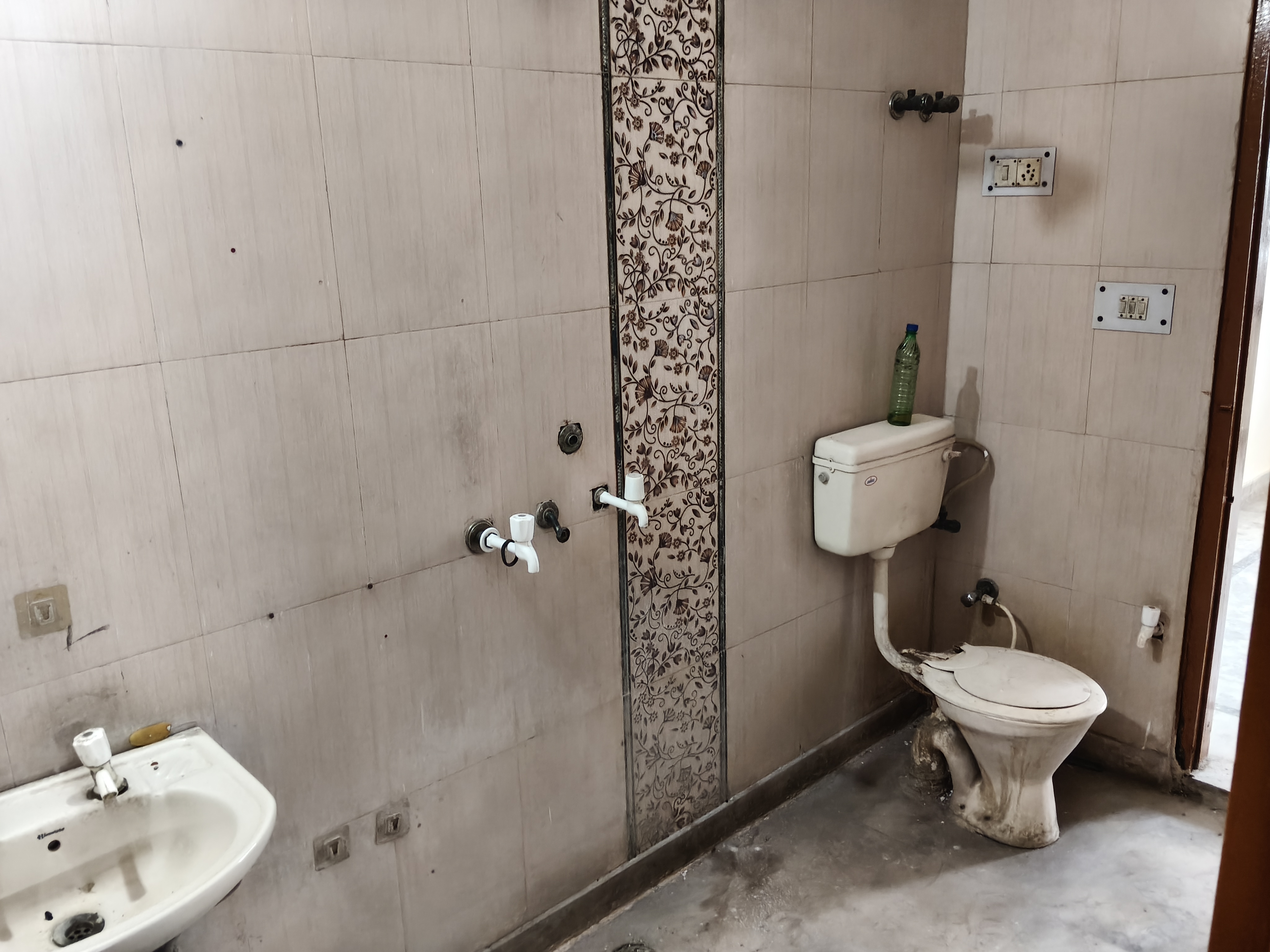 3 BHK Builder Floor For Sale in Sector 31