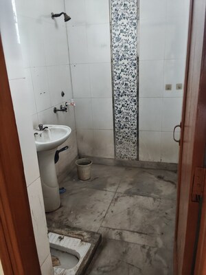 Bathroom in 3 BHK Builder Floor at Sector 31 – for Sale