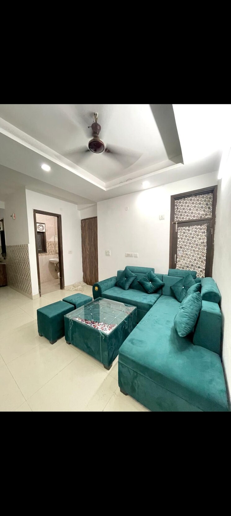 Living Room, saket 1 Bedroom 450 Sq.Ft. Builder Floor In Saket Delhi 9204860