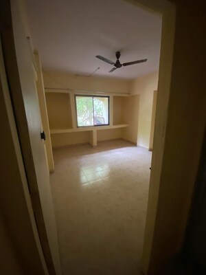 Room in 1 BHK Apartment at Leo Group Housing Complex, Bhandup West – for Rent