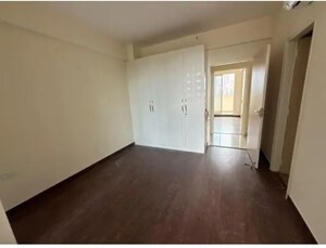 Room in 4 BHK Apartment at Bestech Park View Altura, Sector 79 – for Sale