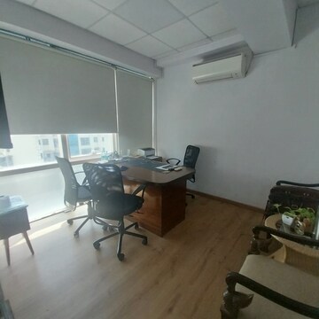 Team Area in  Office Space at Goregaon East – for Rent