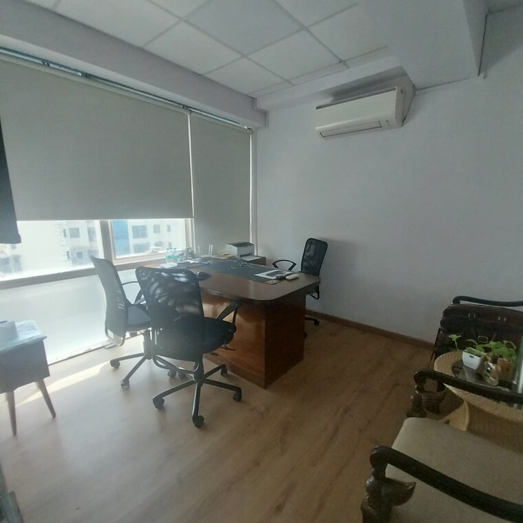 Team Area, goregaon east Commercial Office Space 804 Sq.Ft. In Goregaon East Mumbai 9204968