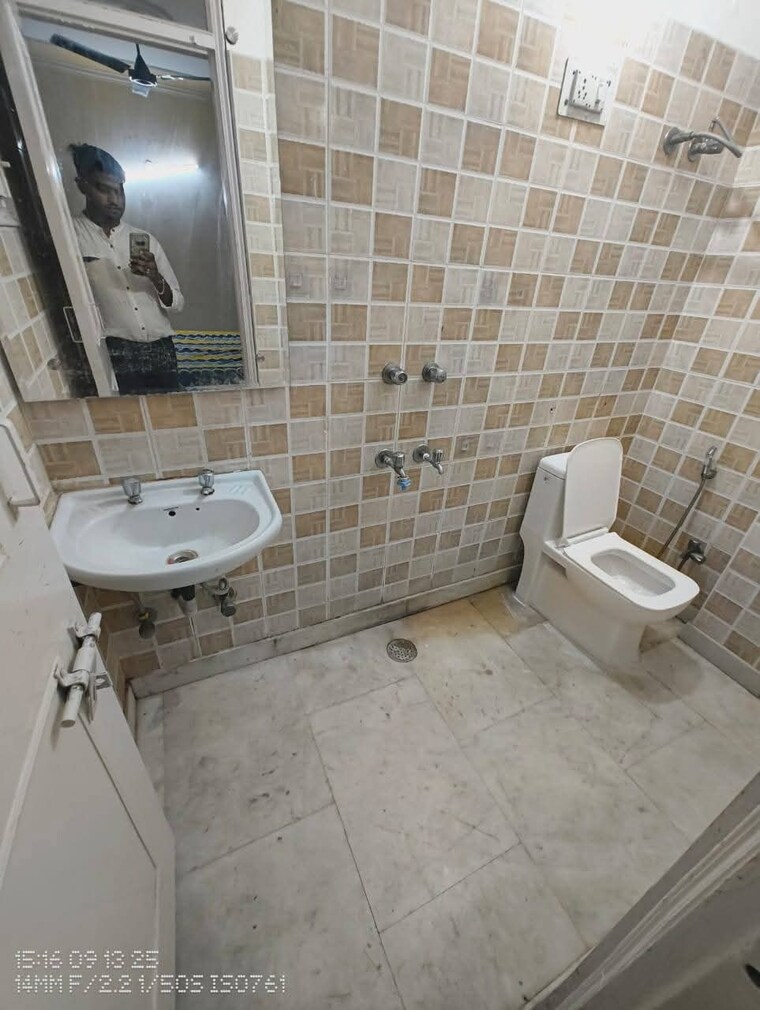 Master Bedroom, saket 2 Bedroom 1800 Sq.Yd. Builder Floor In Saket Delhi 9204990