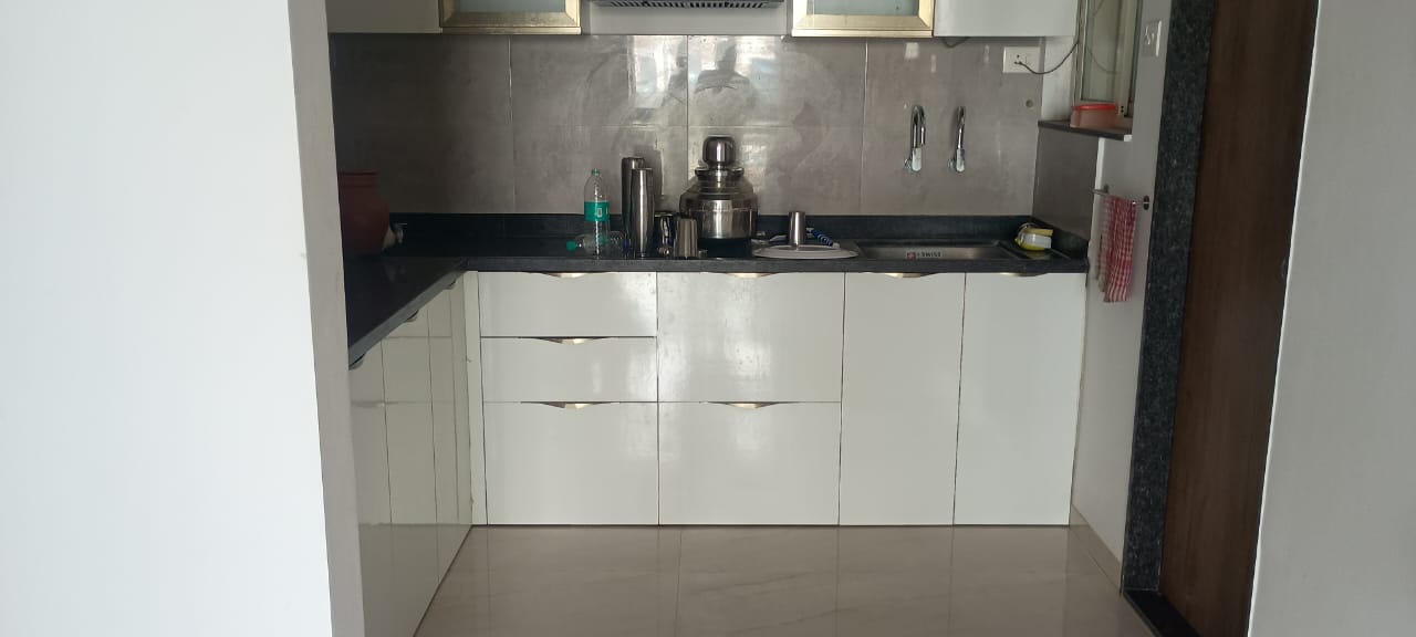 2 BHK + Servant Room 1000 Sq.Ft. Apartment in Amits Bloomfield