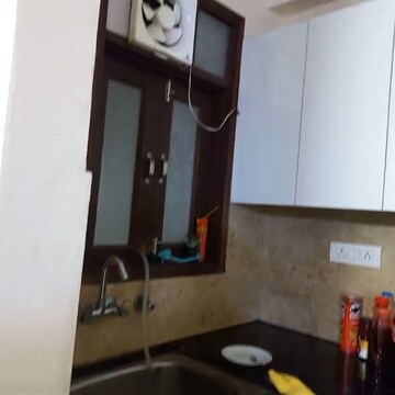 Furnished Amenities in 2 BHK Builder Floor at Saket – for Rent
