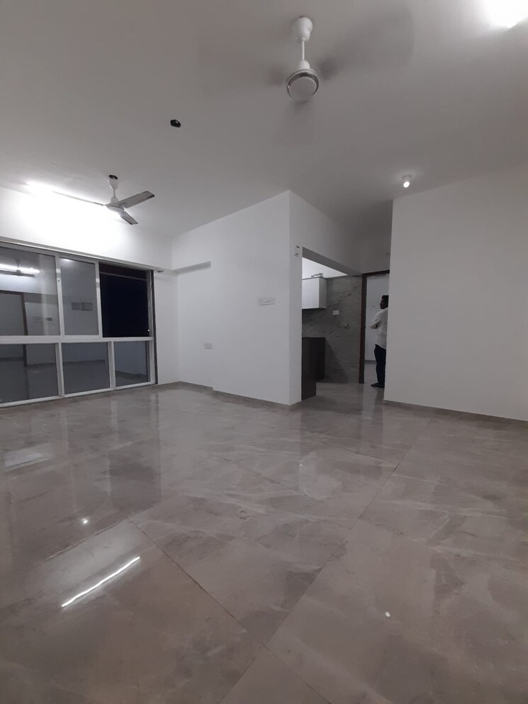 Room, goregaon west 1 Bedroom 640 Sq.Ft. Apartment In Goregaon West Mumbai 9205128