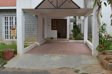 Bedroom in 4 BHK Villa at Concorde Silicon Valley, Electronic City – for Rent