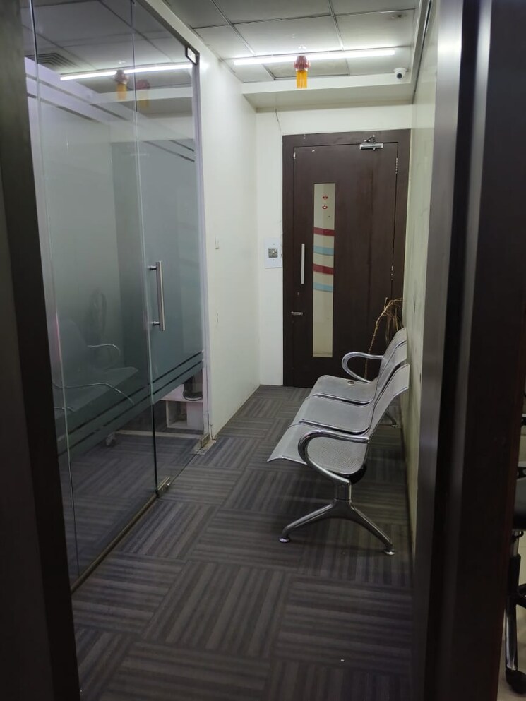 Bathroom, magarpatta-city-pentagon Commercial Office Space in IT/SEZ 5158 Sq.Ft. In Hadapsar Pune 9205309