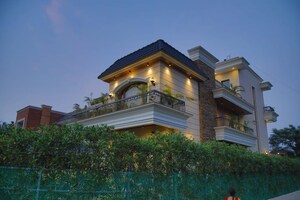 6 BHK Independent House For Sale in Sector 79