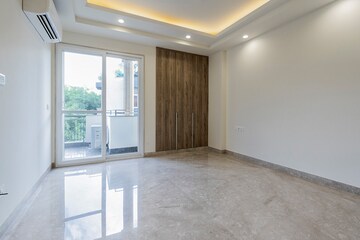 Room in 2 BHK Builder Floor at Khodna Kalan – for Sale