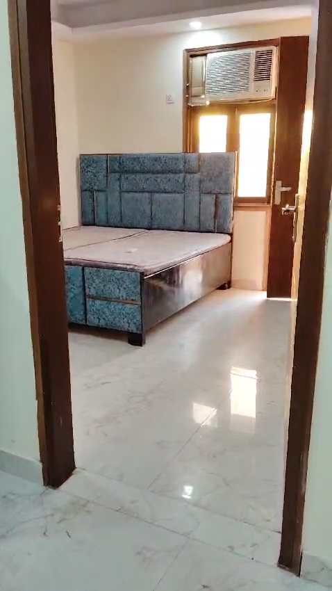 2 BHK Builder Floor For Rent in Saket