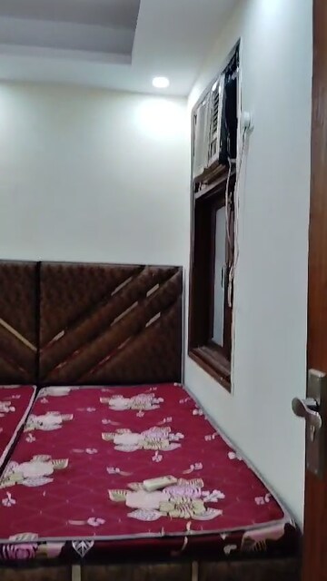 Furnished Amenities in 2 BHK Builder Floor at Saket – for Rent
