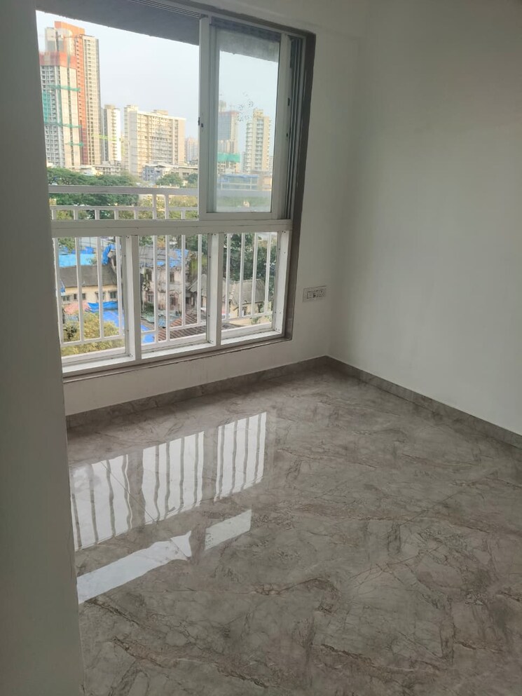 Room, shraddha-priva 1 Bedroom 320 Sq.Ft. Apartment In Mulund West Mumbai 9205412