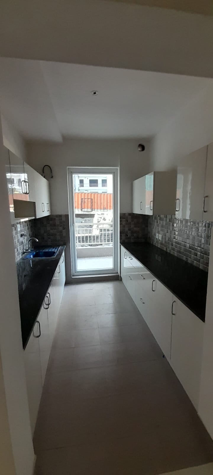 2.5 BHK + Study Room Apartment For Sale in Silverglades The Melia