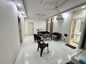 Master Bedroom in 2 BHK Builder Floor at Saket – for Rent