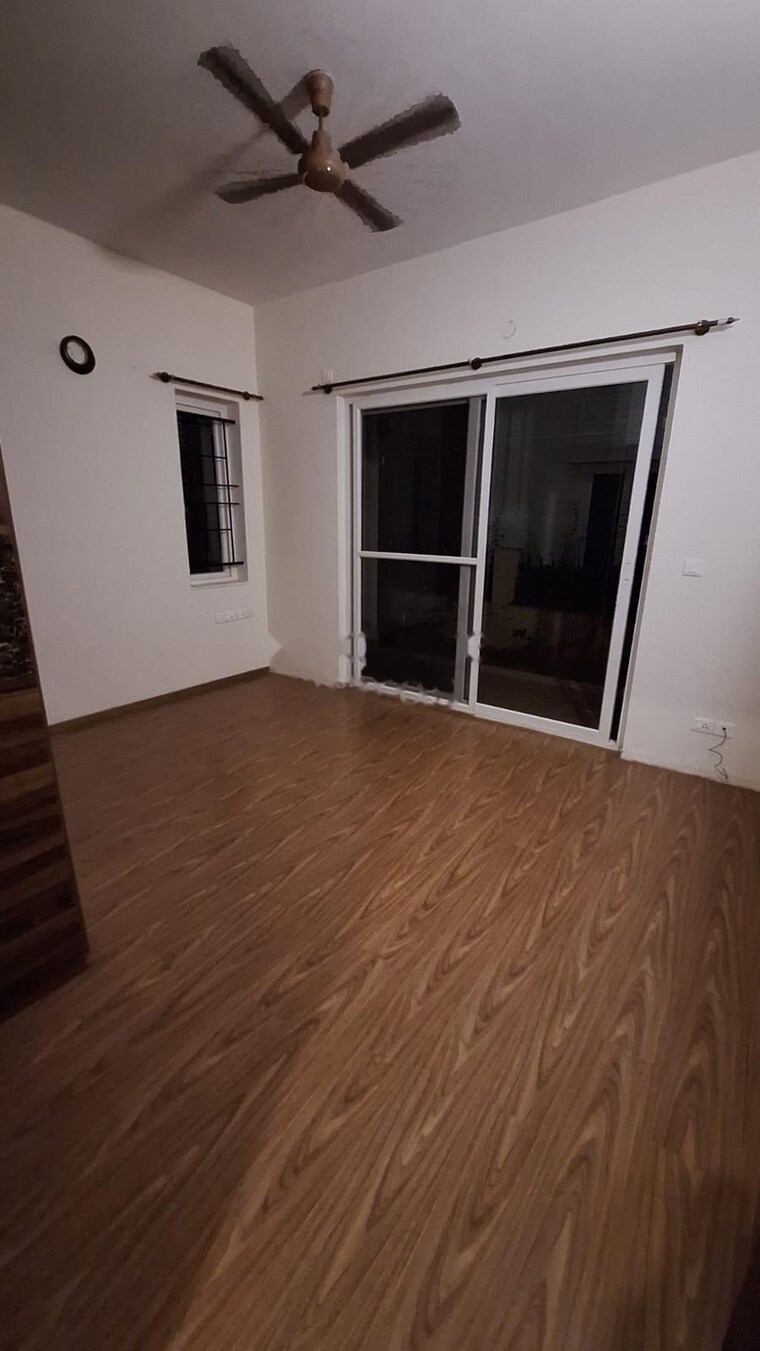 Room, brigade-el-dorado 1.5 Bedroom 483 Sq.Ft. Apartment In Bagaluru Bangalore 9205510