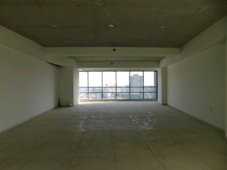 Room, ashram road Commercial Office Space 2000 Sq.Ft. In Ashram Road Ahmedabad 9205583