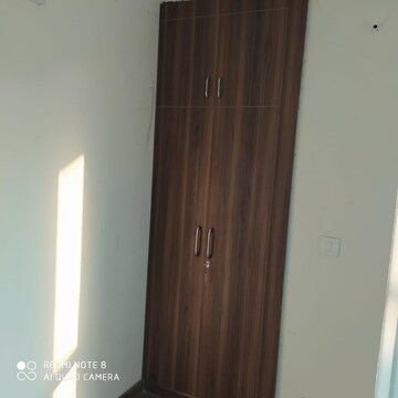 Furnished Amenities in 3 BHK Apartment at Parklands, Sector 85 – for Rent