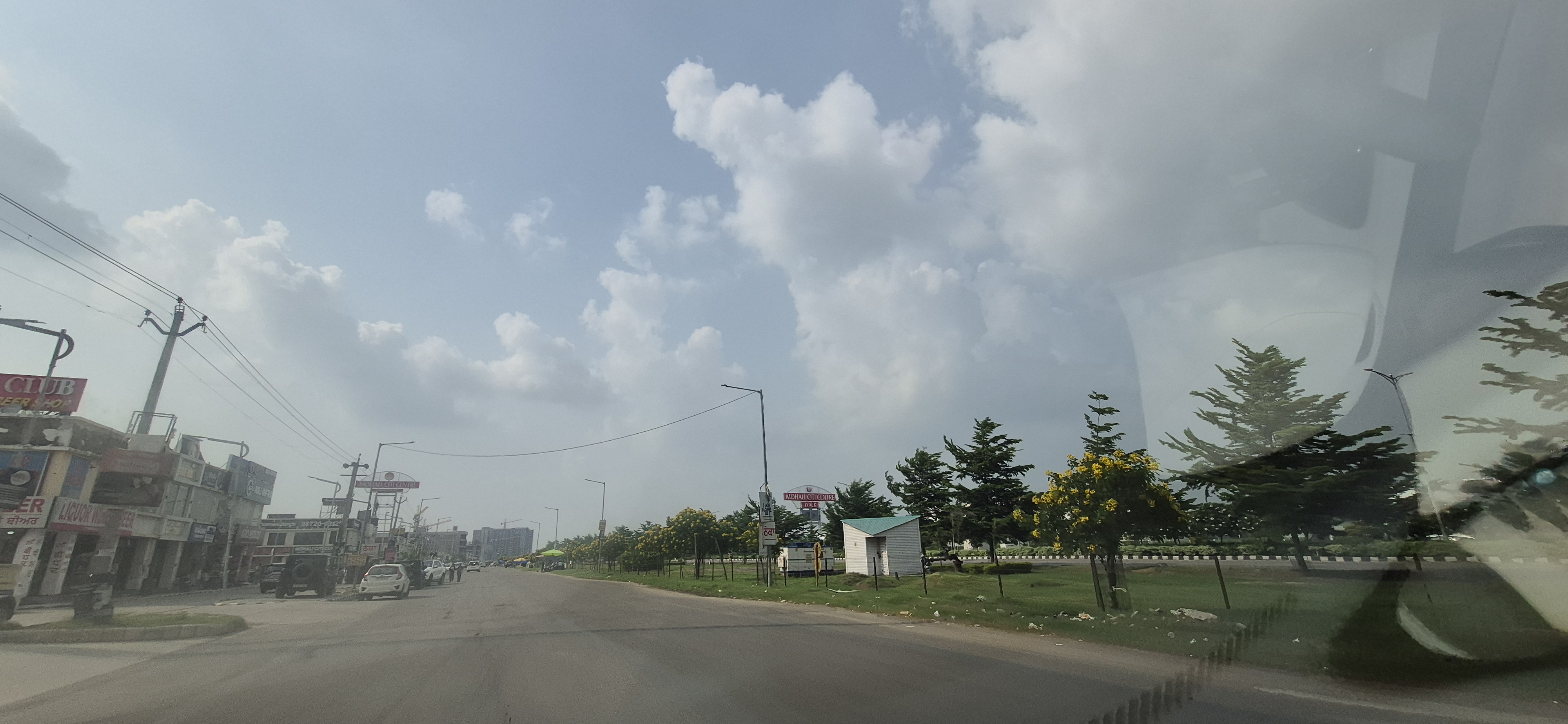 Plot For Sale in Sector 82