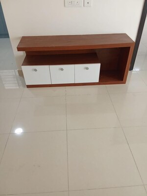 Furnished Amenities in 2 BHK Apartment at Shriram Liberty Square, Electronic City Phase ii – for Rent