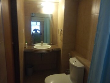 Bathroom in 5 BHK Apartment at Gera Greens Ville Sky Villas, Kharadi – for Rent