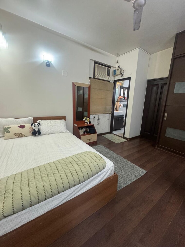 Bedroom, saket 3 Bedroom 200 Sq.Yd. Builder Floor In Saket Delhi 9205773