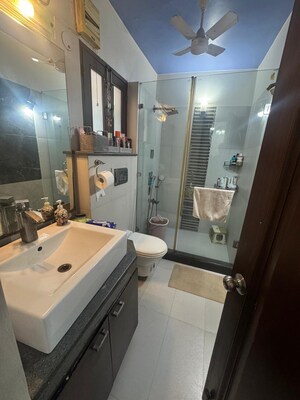 Master Bedroom in 3 BHK Builder Floor at Saket – for Sale