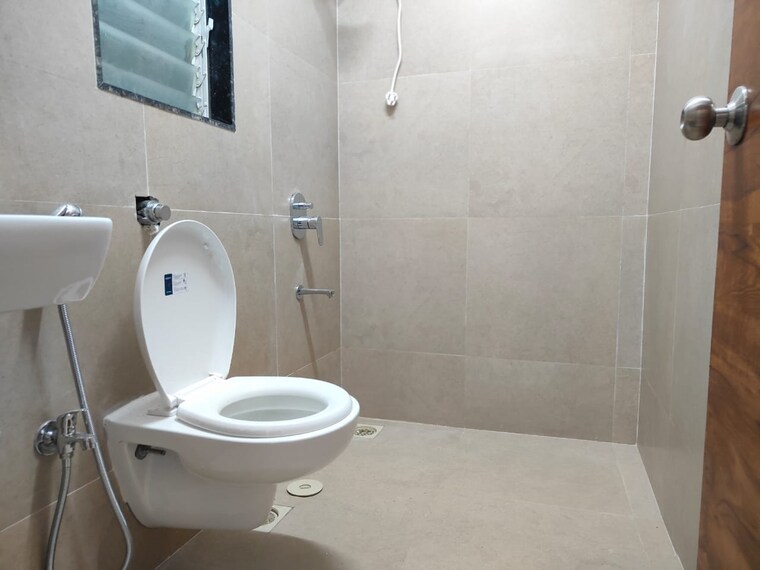 Attached Bathroom, je-and-vee-madhuban 2 Bedroom 653 Sq.Ft. Apartment In Malad East Mumbai 9205776