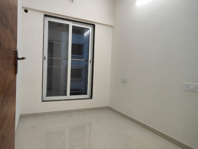 Room, je-and-vee-madhuban 2 Bedroom 653 Sq.Ft. Apartment In Malad East Mumbai 9205776