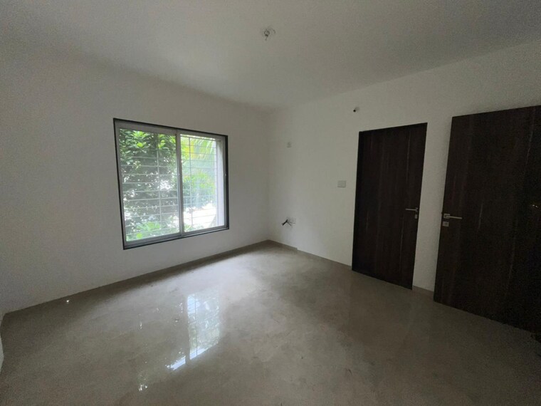 Room, kothrud 4 Bedroom 2410 Sq.Ft. Apartment In Kothrud Pune 9205802