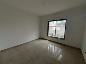 Room in 4 BHK Apartment at Kothrud – for Sale