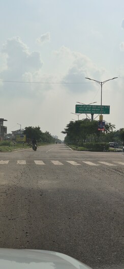 Plot For Sale in Sector 82
