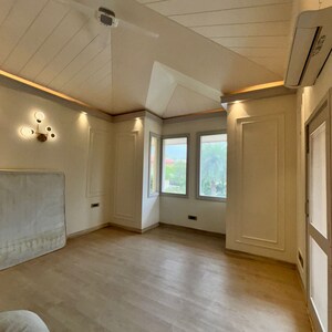 Room in 4 BHK Villa at Unitech Vista Villas, Durga Colony – for Sale