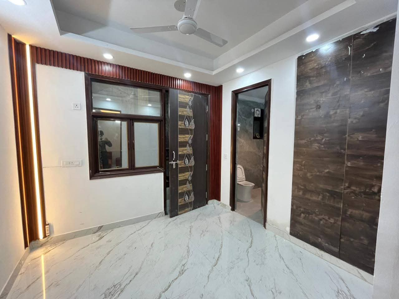 1 BHK Builder Floor For Rent in Freedom Fighter Enclave 