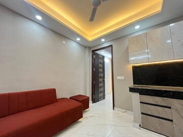 Bedroom in 1 BHK Builder Floor at Saket – for Rent