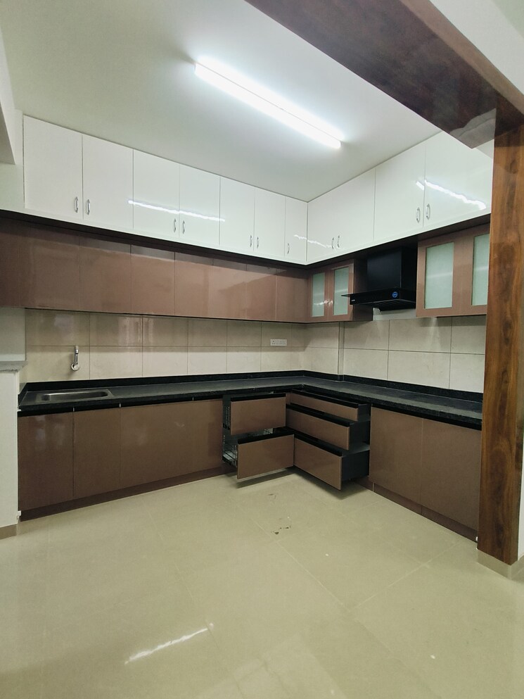 Kitchen, goyal-orchid-piccadilly 2.5 Bedroom 1371 Sq.Ft. Apartment In Thanisandra Main Road Bangalore 9205904