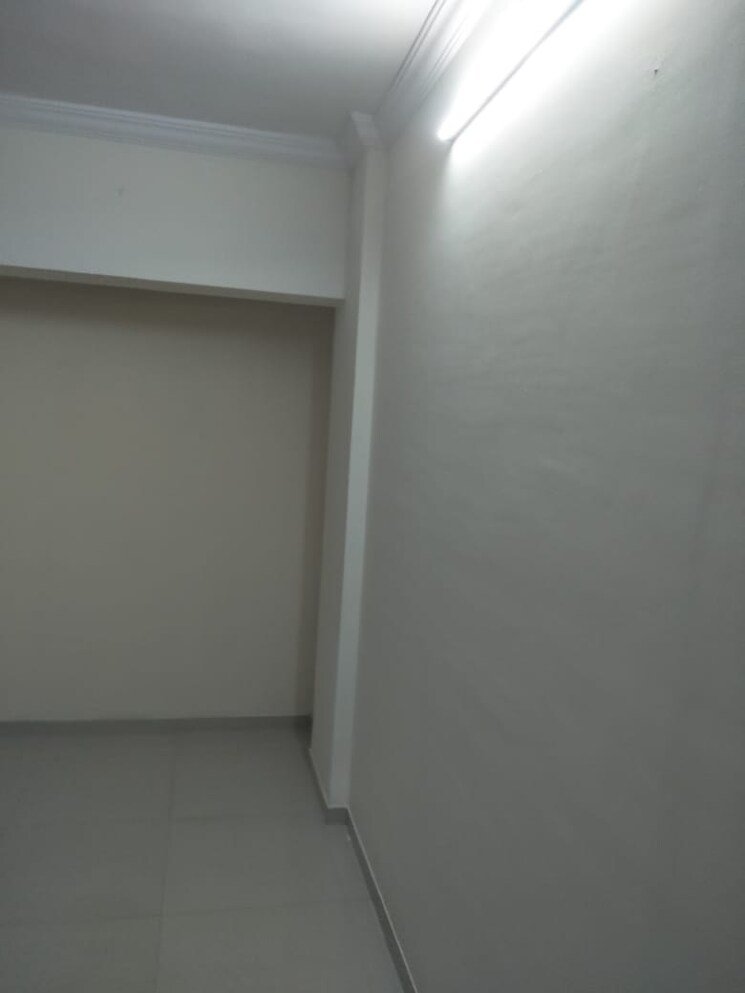 Room, kasarvadavali 2 Bedroom 500 Sq.Ft. Apartment In Kasarvadavali Thane 9205935