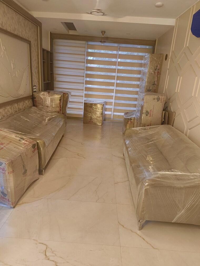 Bathroom, vasant kunj 3.5 Bedroom 1800 Sq.Ft. Apartment In Vasant Kunj Delhi 9205957