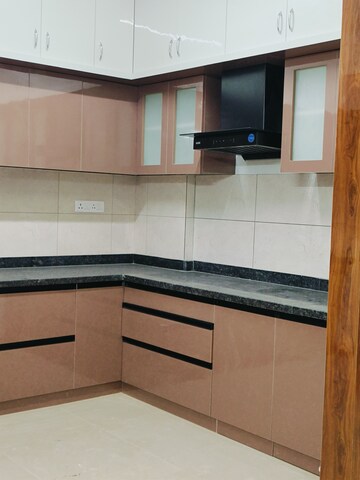 Kitchen in 2.5 BHK Apartment at Goyal Orchid Piccadilly, Thanisandra Main Road – for Rent