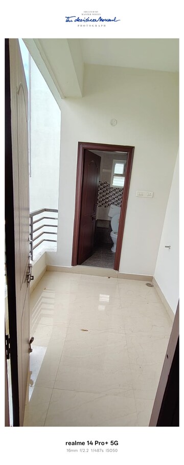 Room in 3 BHK Apartment at KC Nilayam, Kondapur – for Sale