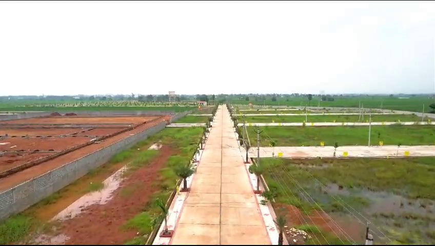 Plot For Sale in Sree City Legend