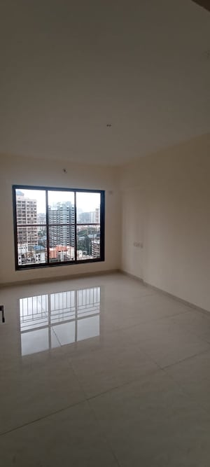 Room in 2 BHK Apartment at Rashi Tower, Goregaon East – for Sale