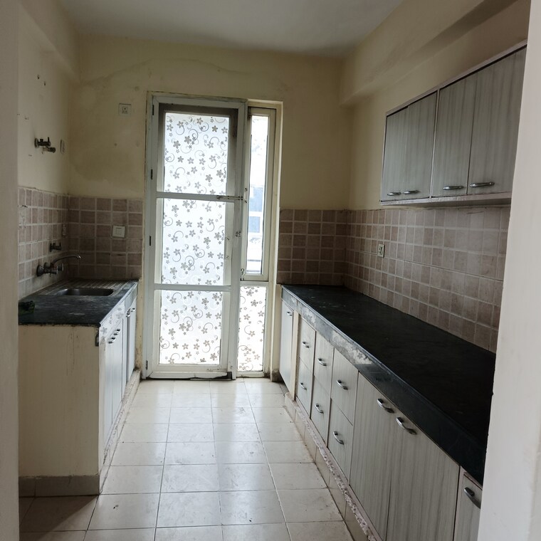 Kitchen, puri-vip-floors 3 Bedroom 275 Sq.Yd. Builder Floor In Sector 81 Faridabad 9206140