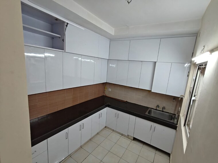 Kitchen, upavp-ganga-yamuna-and-hindon-enclave 2.5 Bedroom 1200 Sq.Ft. Apartment In Pratap Vihar Ghaziabad 9206133