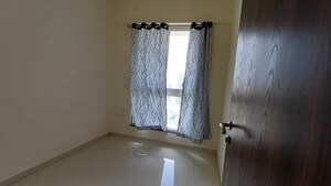 Bedroom in 2 BHK Apartment at Sheth Zuri, Laxmi Nagar – for Rent
